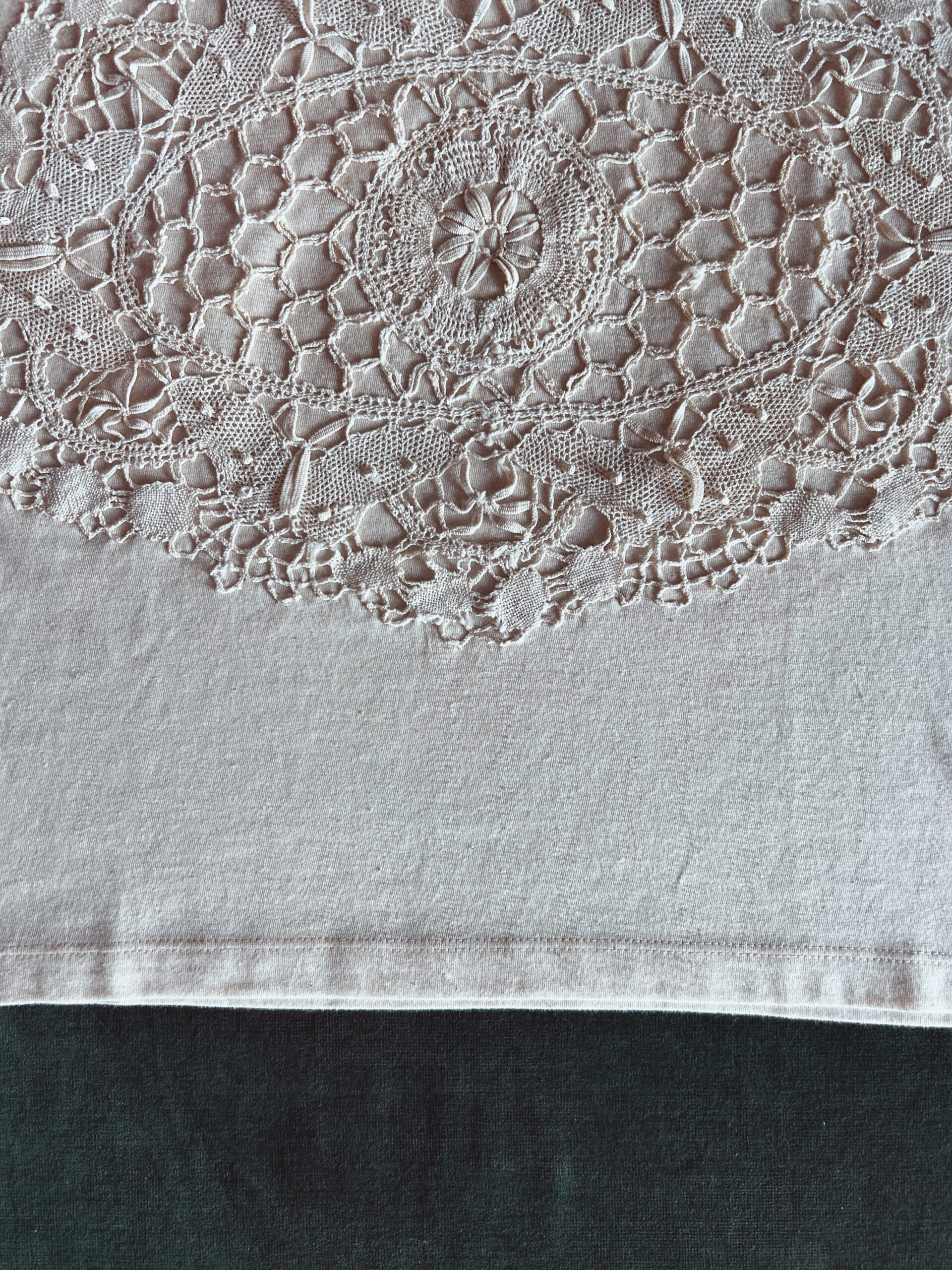 doily t-shirt xs adult - Image 2